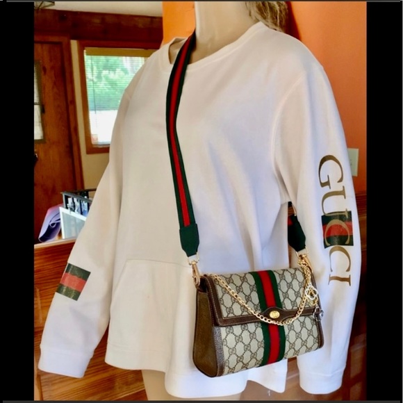 ❗️SOLD❗️GG Supreme❤️ Super Attractive Timeless ❤️EUC Brown MUST HAVE Hard 2 Find - Picture 2 of 14